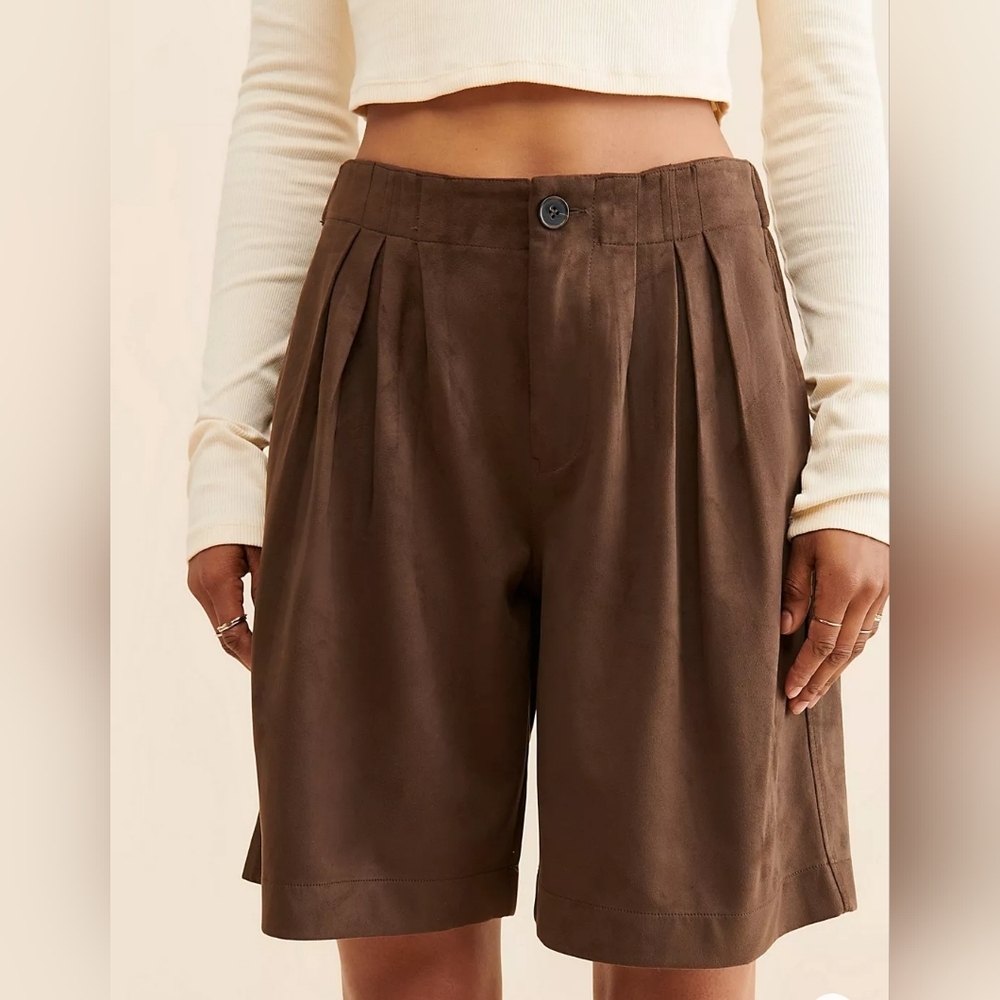 Free People We The Free Straight On Suede Shorts Chestnut - Picture 2 of 9